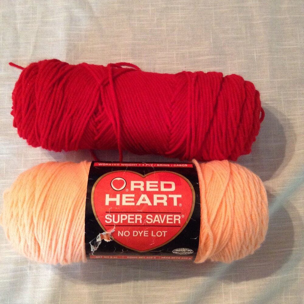 Bundle of 2 Red Heart Super Saver No Dye Lot Yarn , 1 Unused, 1 Barely Used